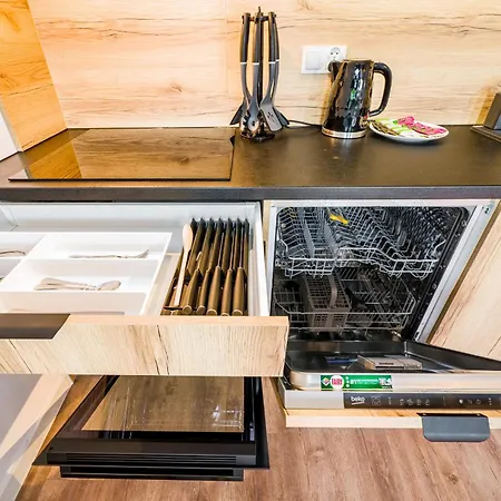 Apartament Partynice - Parking&balcony - By Rentujemy Wrocław