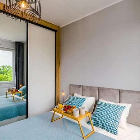 Apartamento Partynice - Parking & Balcony - By Rentujemy Wrocław