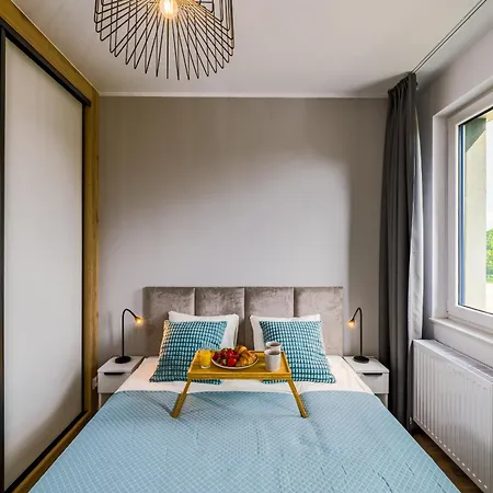 Partynice - Parking & Balcony - By Rentujemy