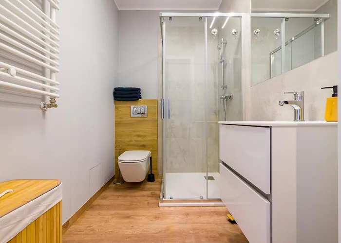 Partynice - Parking & Balcony - By Rentujemy *