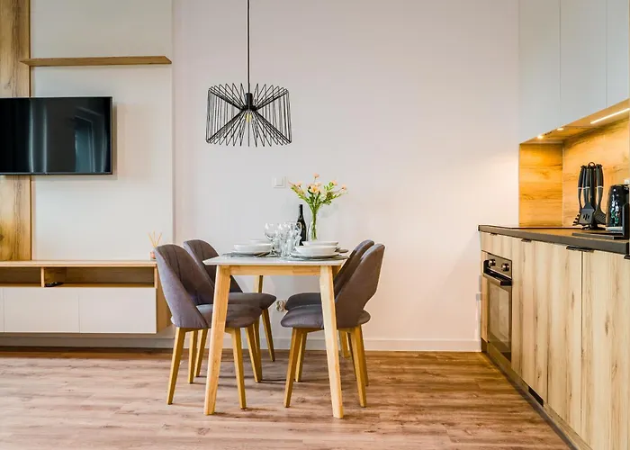 Partynice - Parking & Balcony - By Rentujemy *